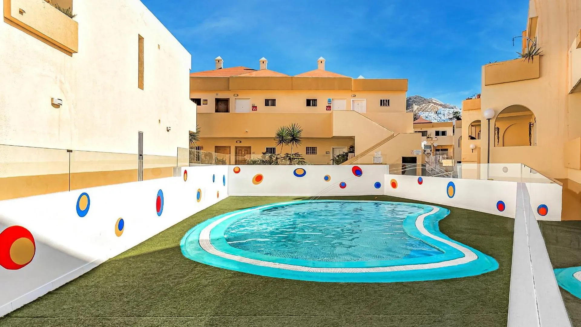 Costa Adeje-Mareverde Resort Complex F15 아데제
