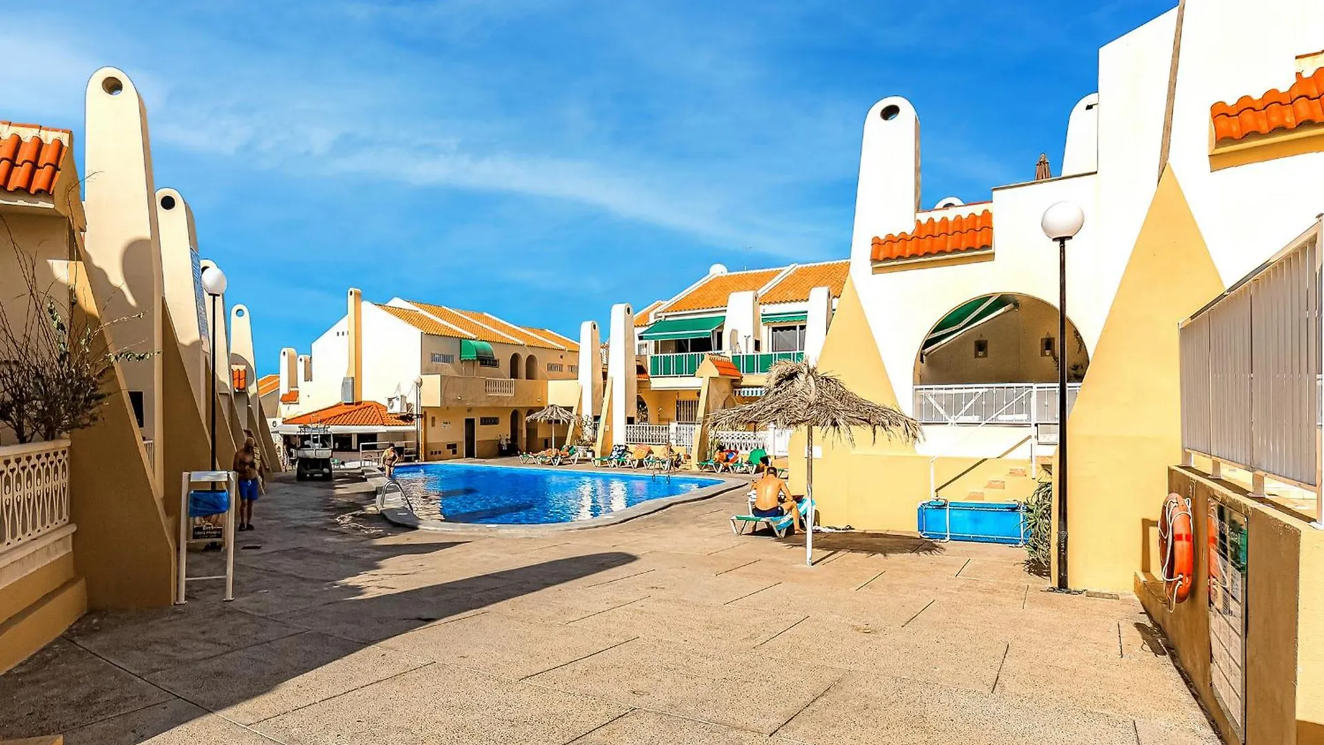 Costa Adeje-Mareverde Resort Complex F15 아파트 아데제
